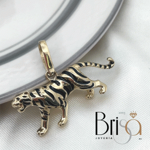 Dije Tigre en Oro Sólido 10k – Diseño Esmaltado en Negro